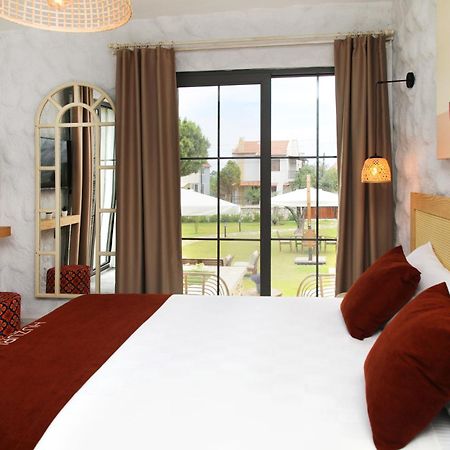 Huzurla Otel İzmir Exterior photo