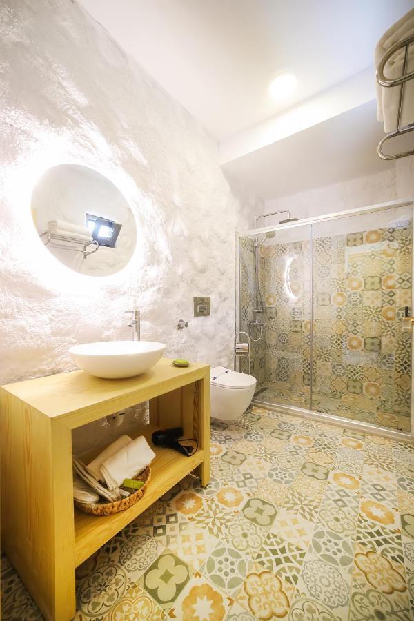 Huzurla Otel İzmir Exterior photo