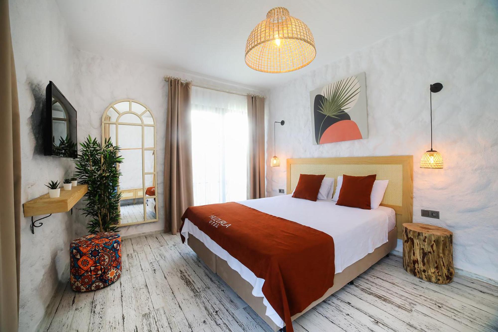 Huzurla Otel İzmir Exterior photo