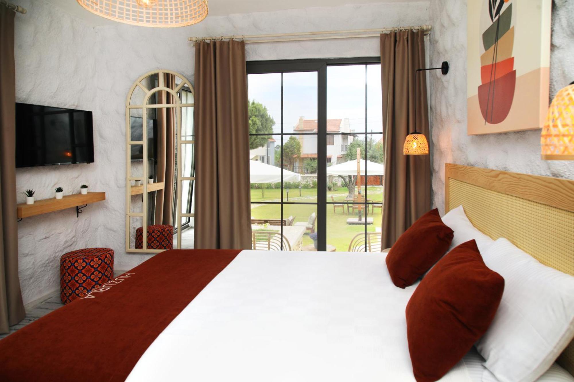 Huzurla Otel İzmir Exterior photo